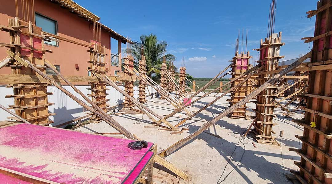 Como escolher o melhor terreno para construir sua casa dos sonhos